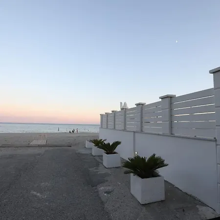 Costa Dei Gigli 2 아파트 *