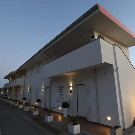 아파트 Costa Dei Gigli 2 *